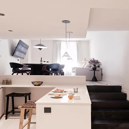 Casa Bellaire Apartment *