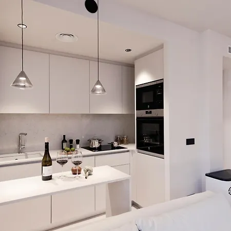 Casa Bellaire Apartment