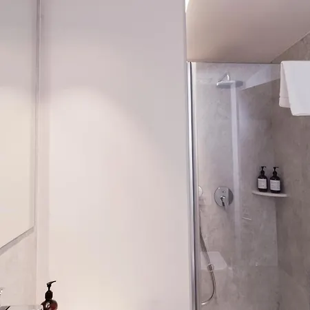 Casa Bellaire Apartment *