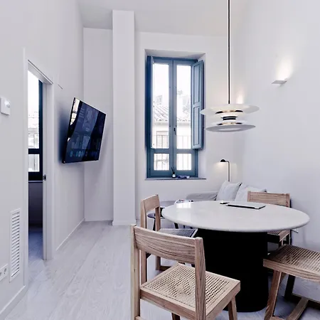 Casa Bellaire Apartment
